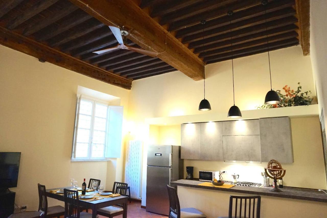 Apartment L'antica Dimora Di Bill *